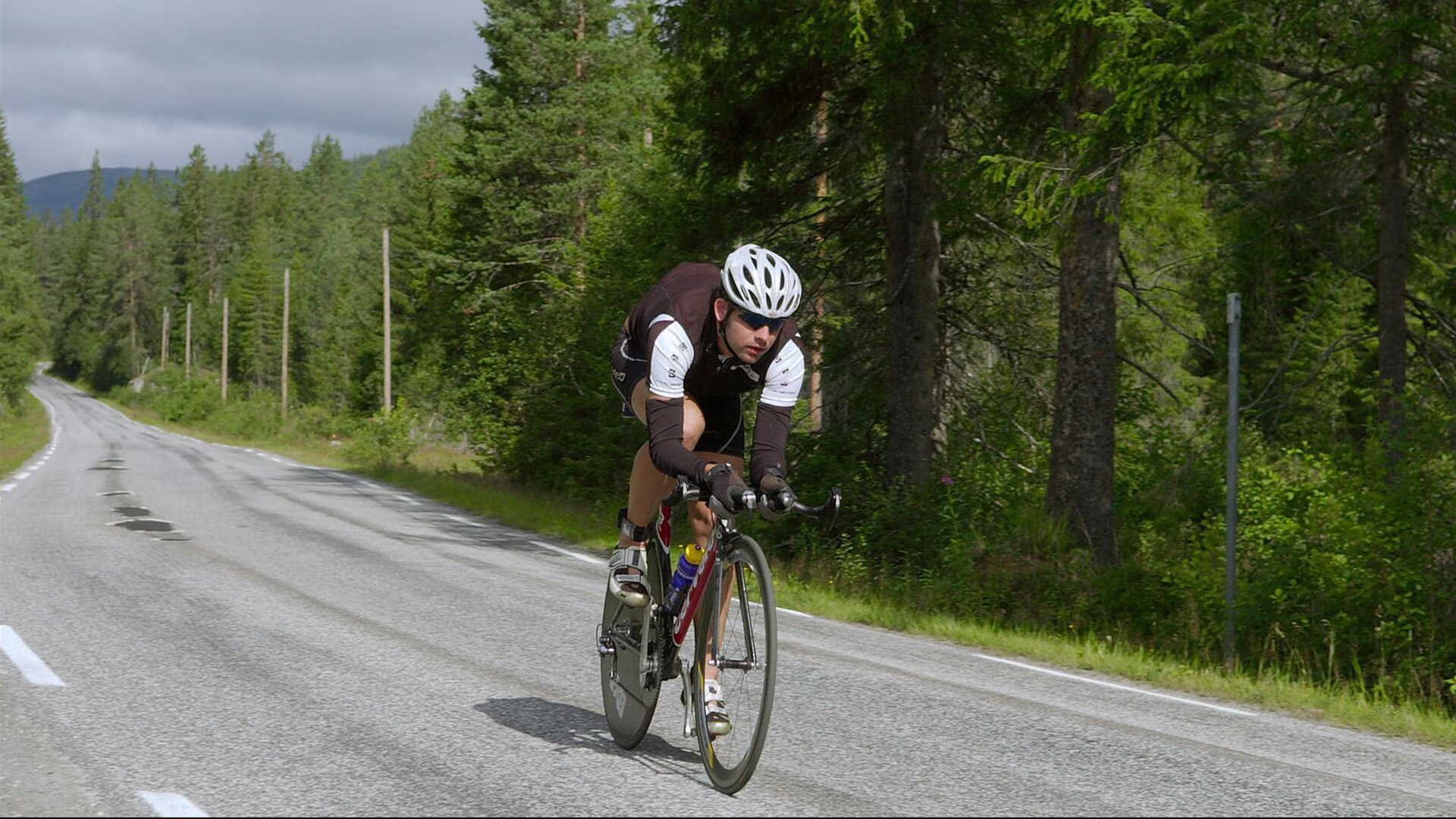 中国足球青训体系人才输送链条不断完善，中国足球青训发展